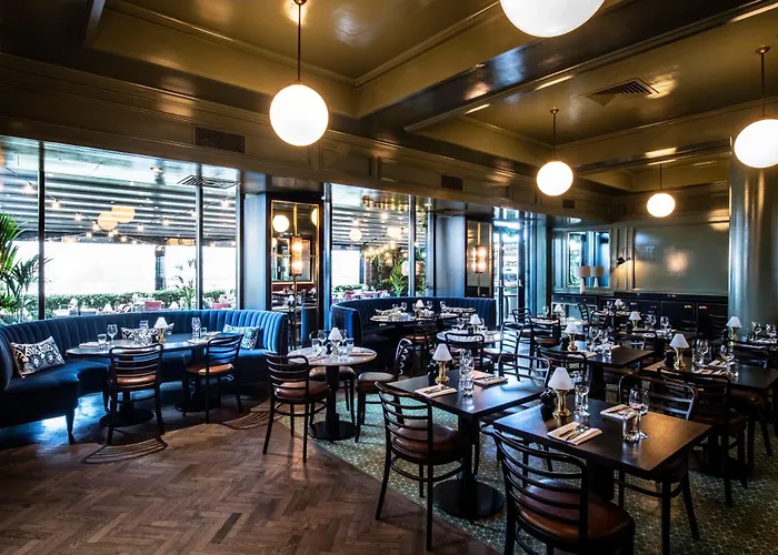 크로크 파크 호텔