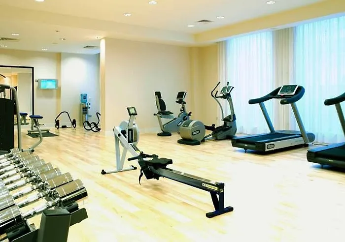 ホテル ザ クローク パーク